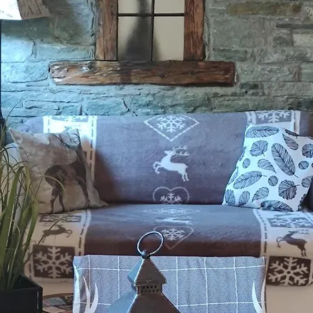 Il Nido Di Lele E Schina Nyaraló