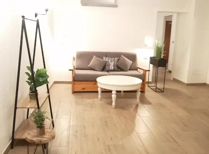 Il Nido Di Lele E Schina 別荘 アルヴィエ